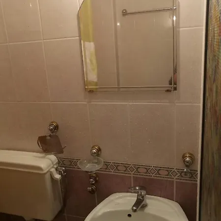 Квартири Криси Homestay